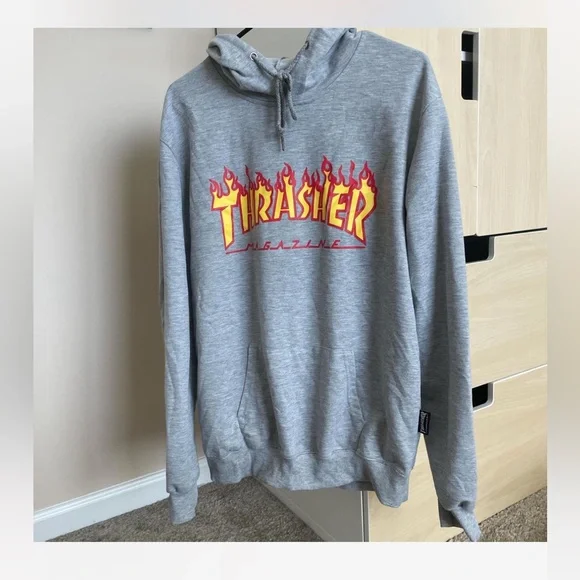 THRASHER SWEATSHIRT✨ - Picture 1 of 2